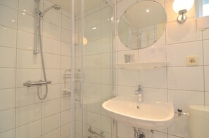 House | Bathroom
