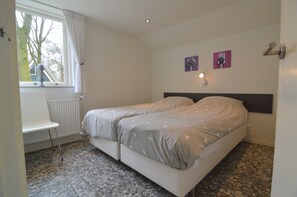 独立别墅 | 2 多间卧室、床单