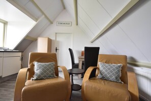 Apartment | Living room