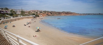 Lovely apartment Cabo roig strip costa marina