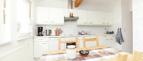 House | Private kitchen | Highchair