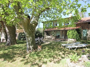 Exterior - Alluring Cottage in Barjols With Roofed Terrace (Barjols)