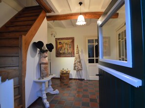 Reception - Holiday Home in Lottum With Terrace,garden,bbq,pond, Parking (Lottum)