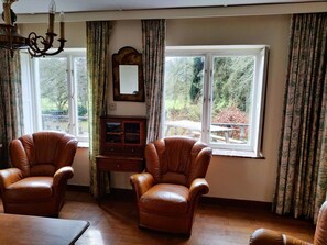 Living area - Accessible Stay in Nature (Tenneville)