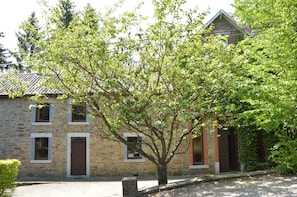 House | Exterior - Peaceful Retreat in Ferrieres (Ferrieres)