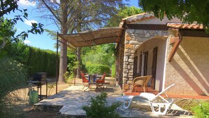 Unclassified image, 3 of 23, button - Quaint Holiday Home With Private Pool in Lorgues France (Lorgues)