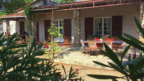 Unclassified image, 1 of 23, button - Quaint Holiday Home With Private Pool in Lorgues France (Lorgues)