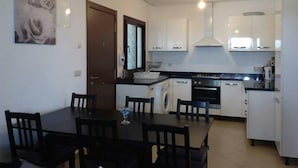 In-room dining - Mangle Golf (M'diq)