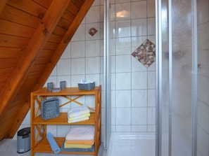 House | Bathroom