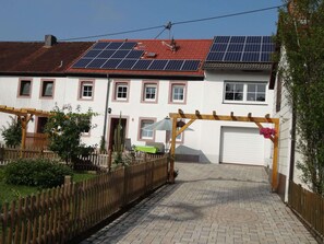 Exterior - Spacious Apartment in Meisburg With Terrace (Meisburg)