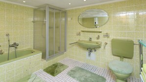 Phòng tắm | Bồn tắm, khăn tắm