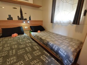 Mobile Home | Room amenity - Welcoming Holiday Home in Ugljane With Swimming Pool (Trilj)