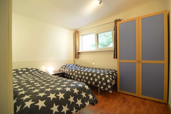 House | 2 bedrooms, bed sheets - Refined Holiday Home in Guelders near Forest (Zelhem)