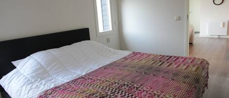 Hus | 2 sovrum och unika möbler