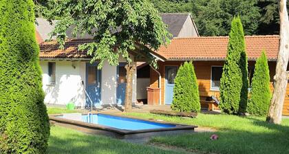 Sonnige Ferienwohnung in Huddingen in Waldnahe