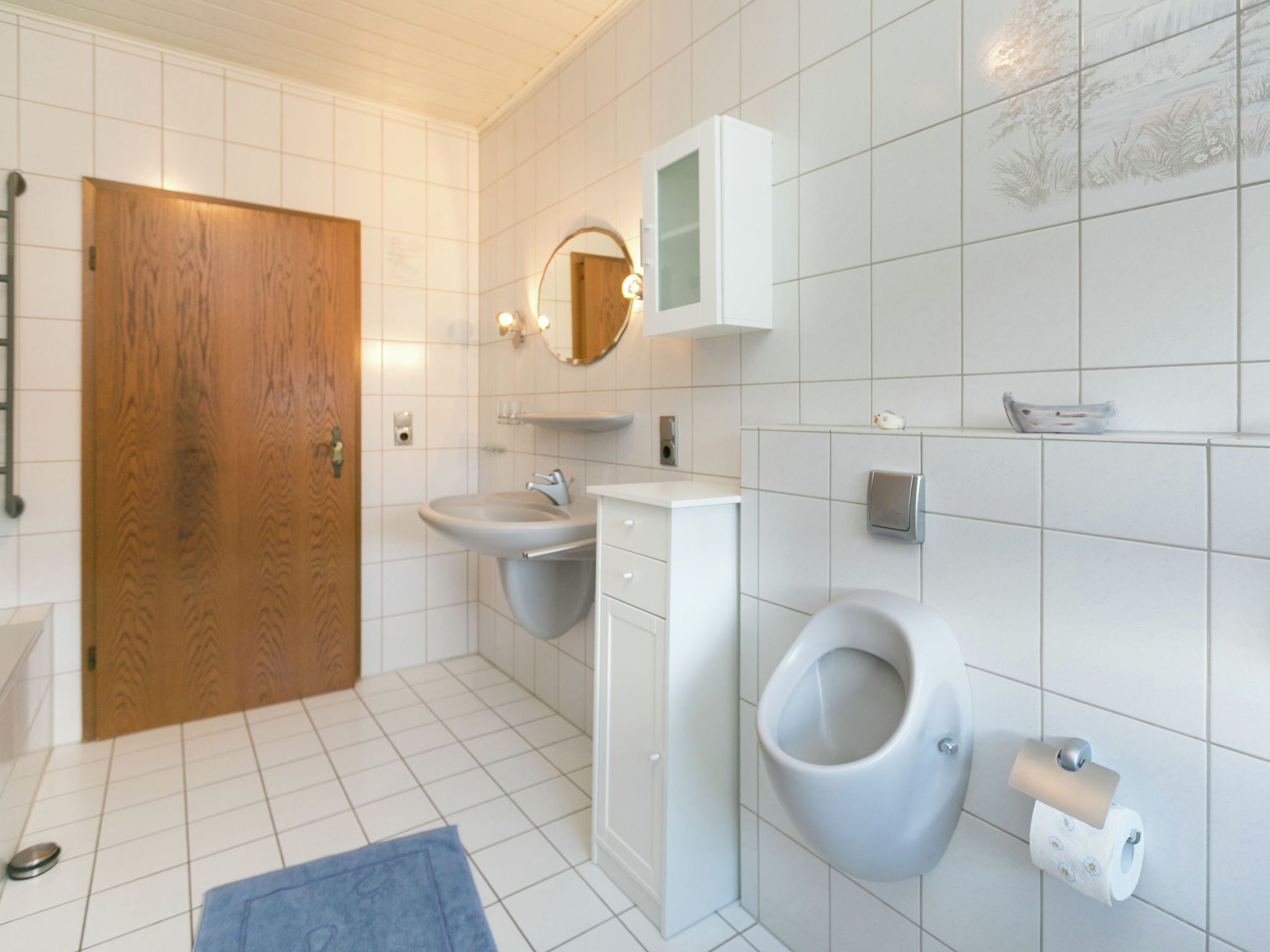 Bathtub dan handuk