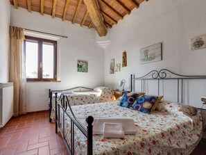 House | 1 bedroom, individually furnished, bed sheets - Farmhouse in Buonconvento (Buonconvento)