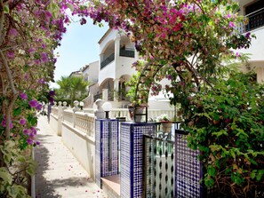 Exterior - Beautiful Holiday Home Near Sea in Valencia (Orihuela)