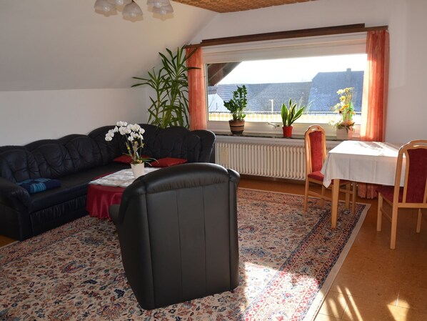 Apartment | Living room