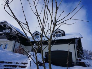 Huoneisto | Ulkopuoli