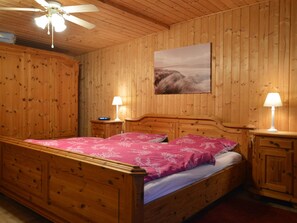 Apartment | 2 bedrooms, bed sheets - Apartment Manderscheid Near Castle Ruins (Manderscheid)