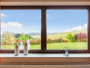 2 bedrooms, individually furnished, bed sheets - Modern Apartment in Ddinghausen Near Ski Slopes and Forest (Medebach)