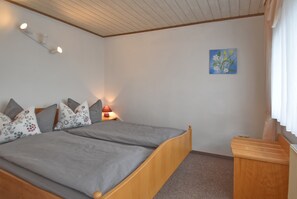 Bungalou | 1 dormitori, mobiliari individual i roba de llit 