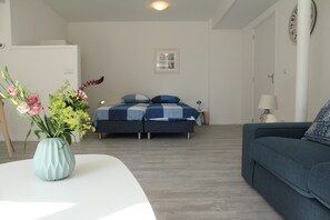 Living room - Stunning Apartment in Schoorl, North Holland, you can Bike to the Beach (Schoorl)