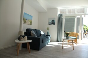 Living room - Stunning Apartment in Schoorl, North Holland, you can Bike to the Beach (Schoorl)