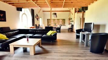 Villa | Living area | DVD player