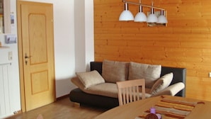 Apartment | Private kitchen | Coffee/tea maker, fridge, microwave, oven - Beautiful Apartment in a Quiet and Sunny Location at the Edge of Virgen (Virgen)