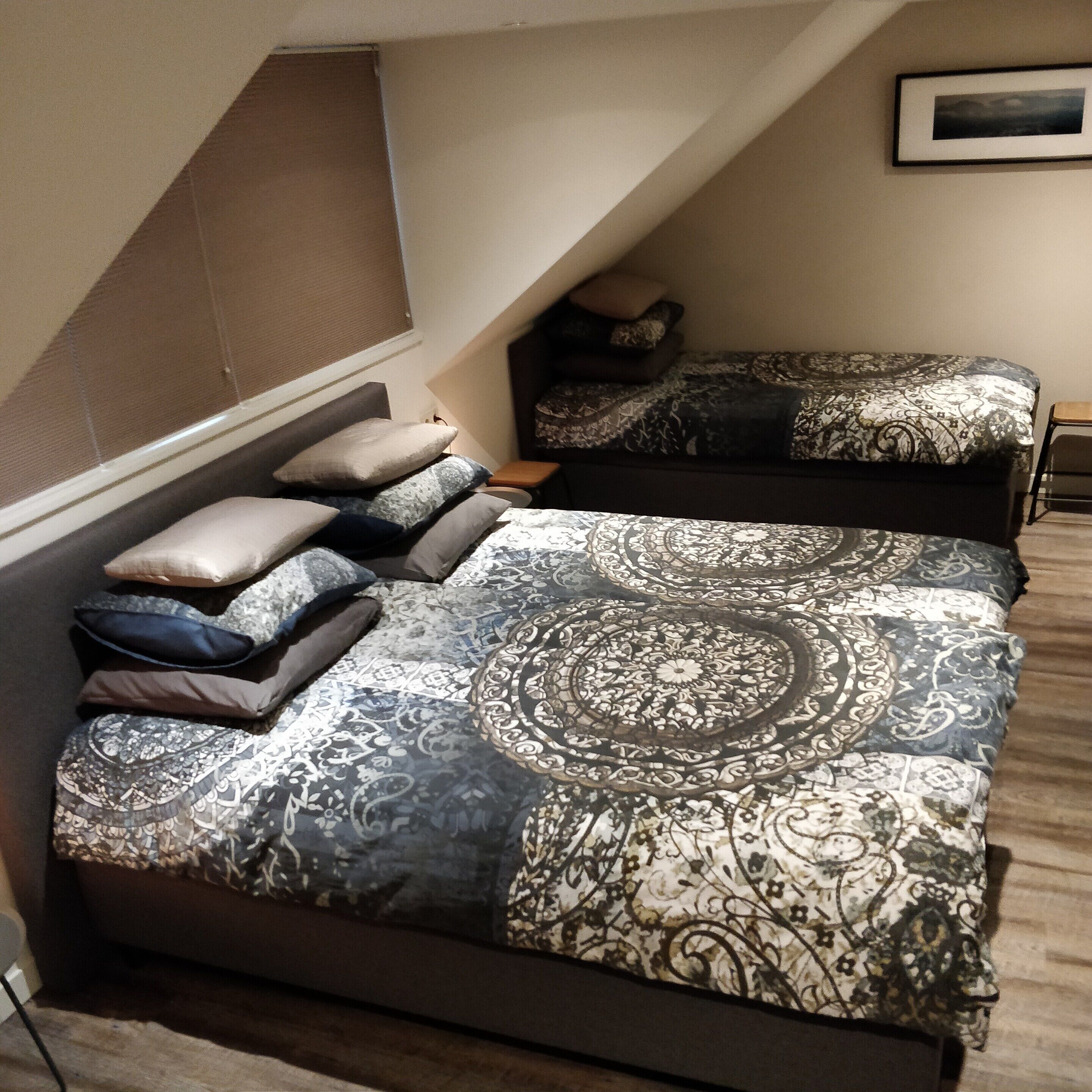 Apartment | 2 bedrooms, individually furnished, iron/ironing board, bed sheets