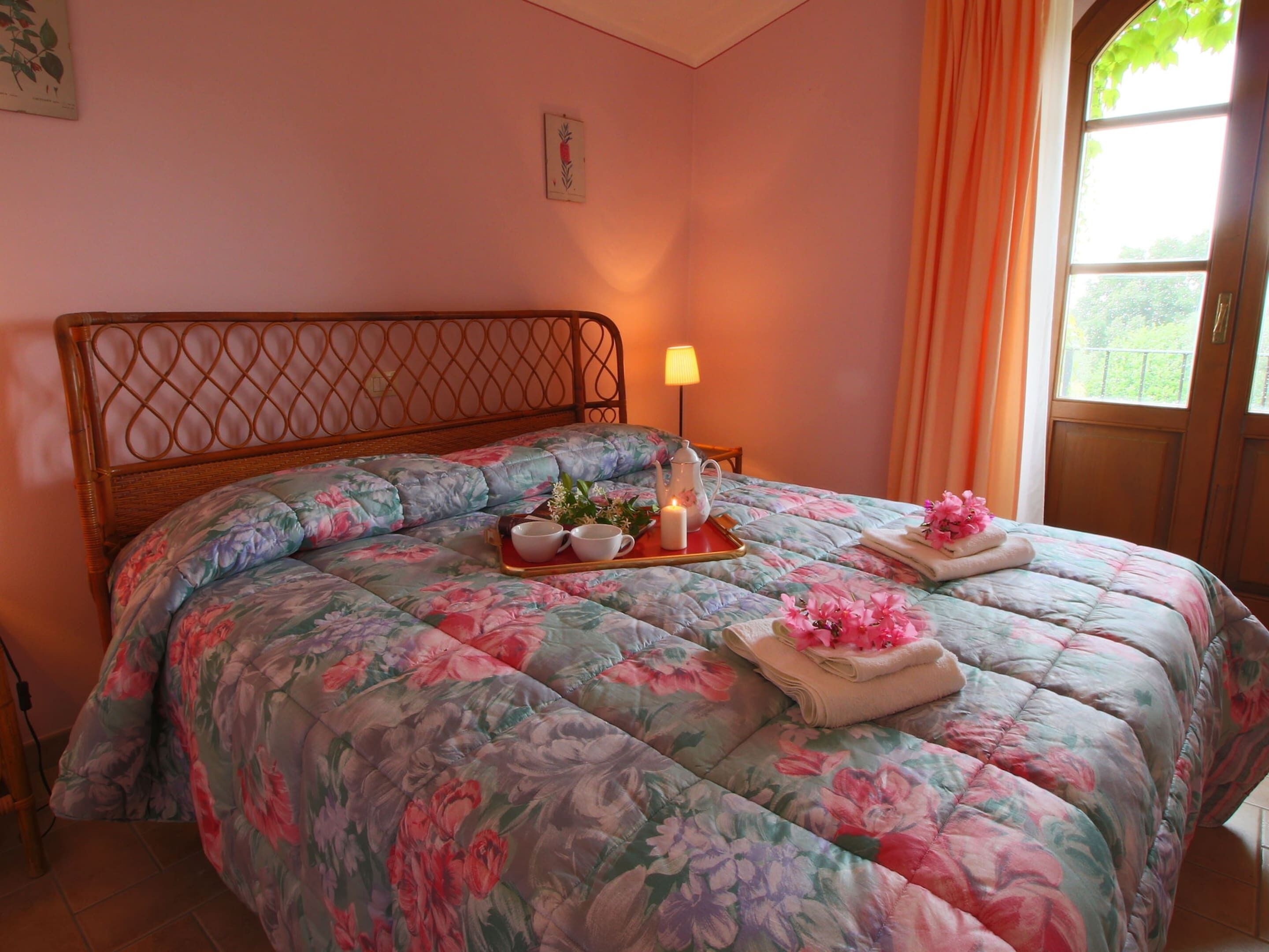 Rumah | 2 kamar tidur dan dilengkapi dengan perabotan berbeda-beda