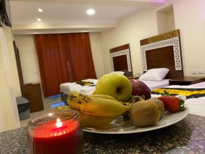 高級寢具、羽絨被、迷你吧、房內夾萬