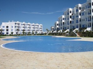 Unclassified image, 2 of 20, button - Jawhara (Tetouan)