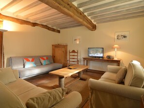 House | Living room - Countryside Stay in Fransu (Fransu)
