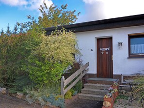 Reception - Small Holiday Home is Medebach in the Sauerland With Balcony and Magnificent View (Medebach)