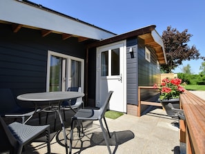Balcony - Deluxe Apartment on Small Campsite in Natural Surroundings near German Border (Aerdt)