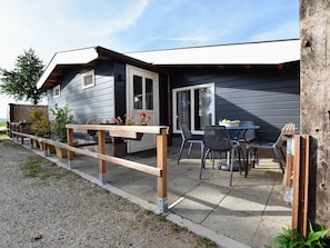 Exterior - Deluxe Apartment on Small Campsite in Natural Surroundings near German Border (Aerdt)