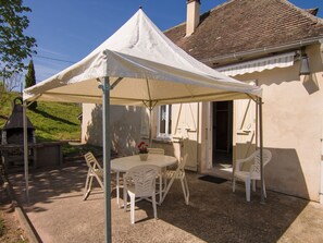 Balcony - Cosy Holiday Home With all Modern Comforts, set on a Hill With Nice Views (Saint-Cyprien)