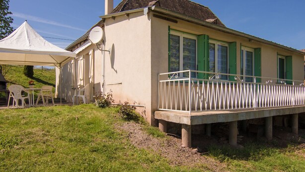 Exterior - Cosy Holiday Home With all Modern Comforts, set on a Hill With Nice Views (Saint-Cyprien)