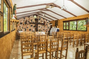 Banquet hall - Capital O Casa Manning y Salón la Troje (Omitlán de Juárez)