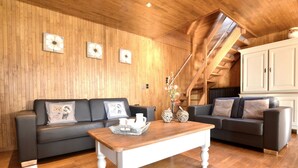 House | Living room - Spacious Holiday Home near Forest in Peer (Peer)