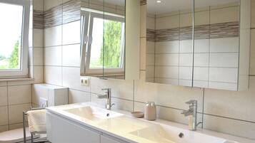 Vila | Kamar mandi