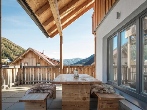 Chalet on Ski Slope in Mauterndorf with Sauna & Hot Tub