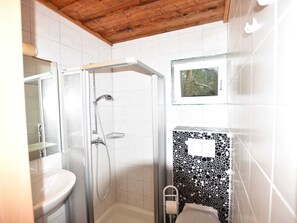 Ferienhaus | Badezimmer