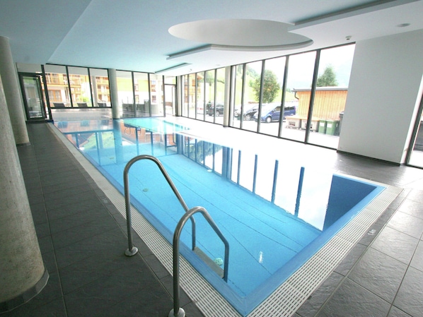 Apartment | Pool | Outdoor pool - Stunning Apartment in Rauris by the Forest (Rauris)