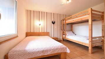 Bungalow | 1 Schlafzimmer, individuell eingerichtet, Bettwäsche