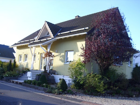 Exterior - Appealing Apartment in Mechernich With Garden (Mechernich)