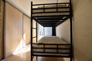 Casa | 3 habitaciones, muebles diferentes y ropa de cama 